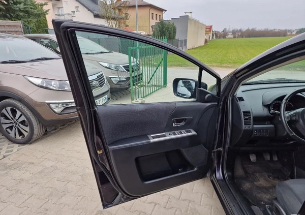 Mazda 5 cena 14900 przebieg: 237930, rok produkcji 2010 z Lubartów małe 704